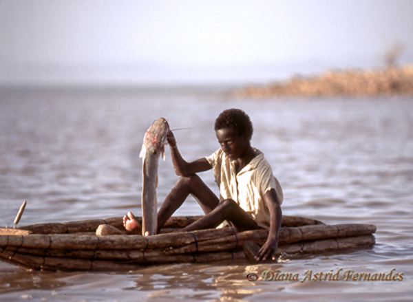 Fishing-from-dug-out-boat-Kenya